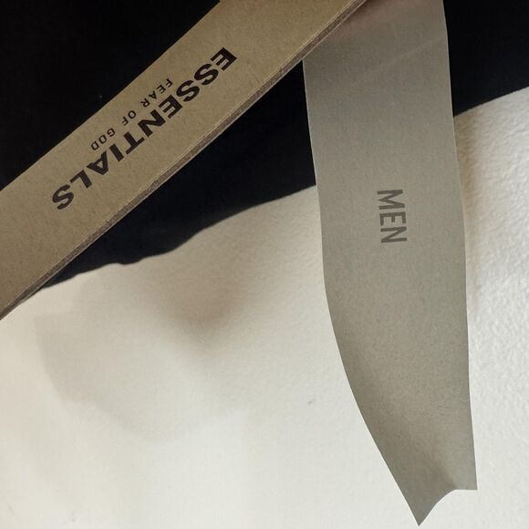 Fear Of God Essentials Hoodie Mens Small Black Fleece Pullover Sweatshirt Logo - Picture 8 of 15